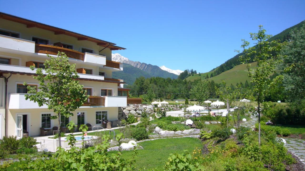 Alpenpalace Garten Alpenpalace Luxury Hideaway & Spa Retreat