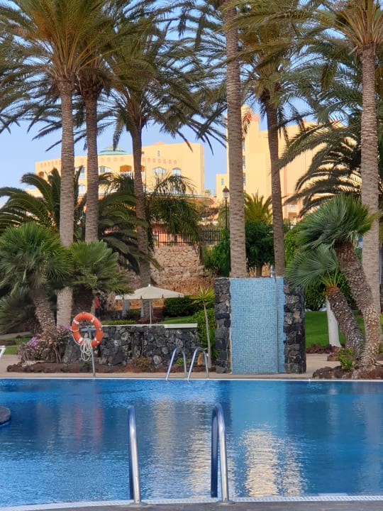 Pool R2 Pajara Beach