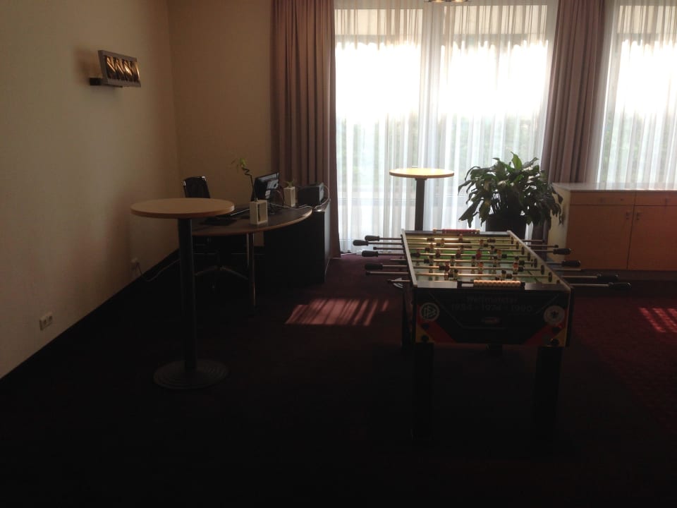 Aufenthaltsraum Hotel Mercure Düsseldorf City Nord