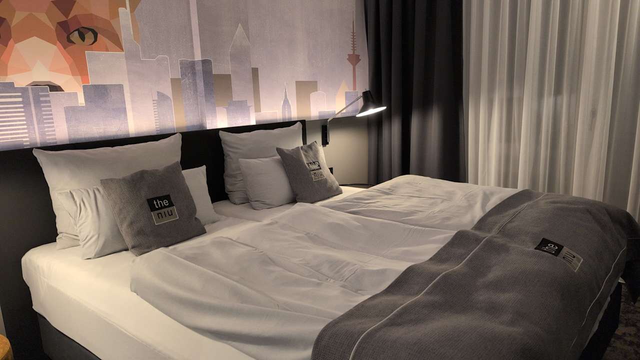 Zimmer Holiday Inn – the niu, Charly Frankfurt City