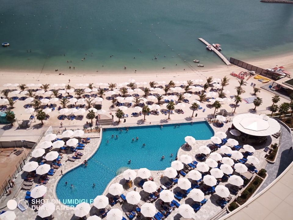 Pool Hampton by Hilton Marjan Island