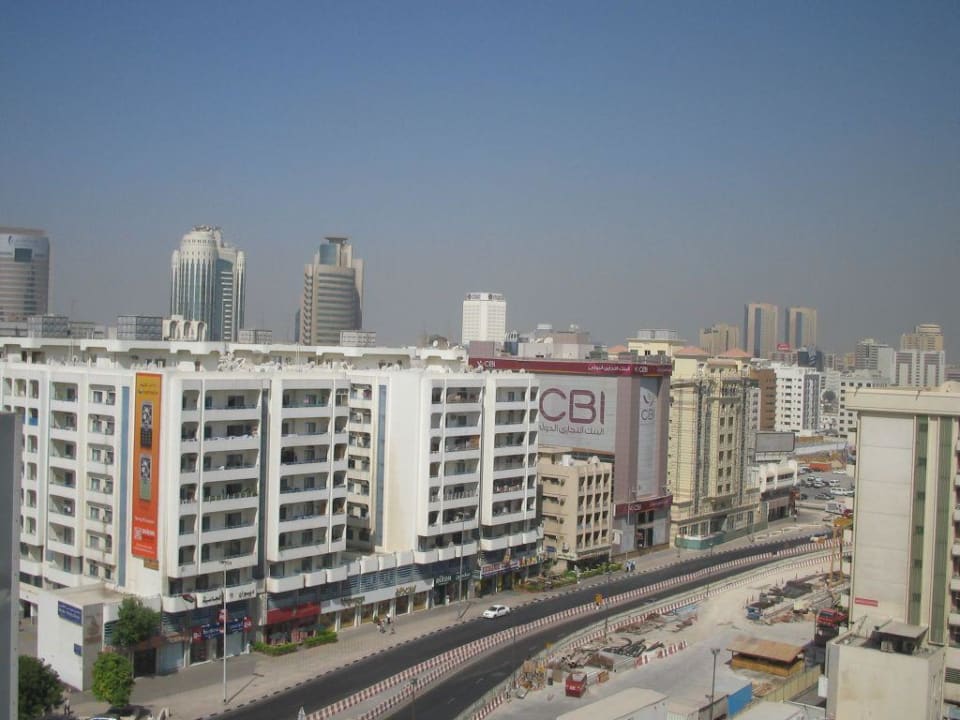 Blick vom Dach / Pool Lotus Retreat Hotel