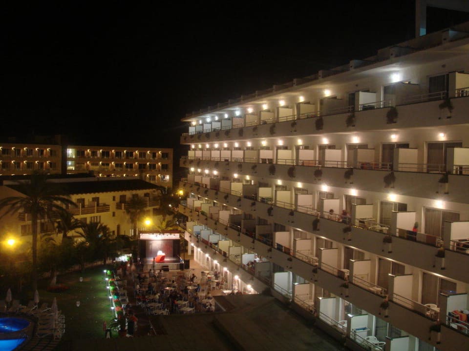 Hotel bei Nacht Caprice Janeiro Hotel & Spa