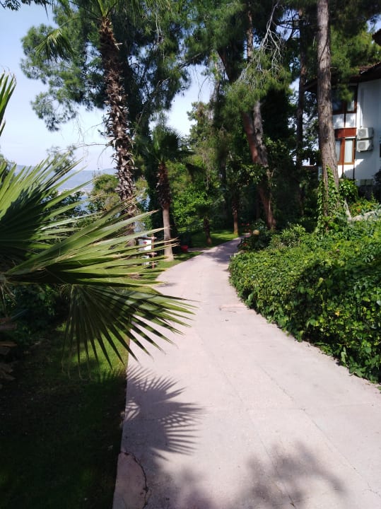 Gartenanlage Club & Hotel Letoonia