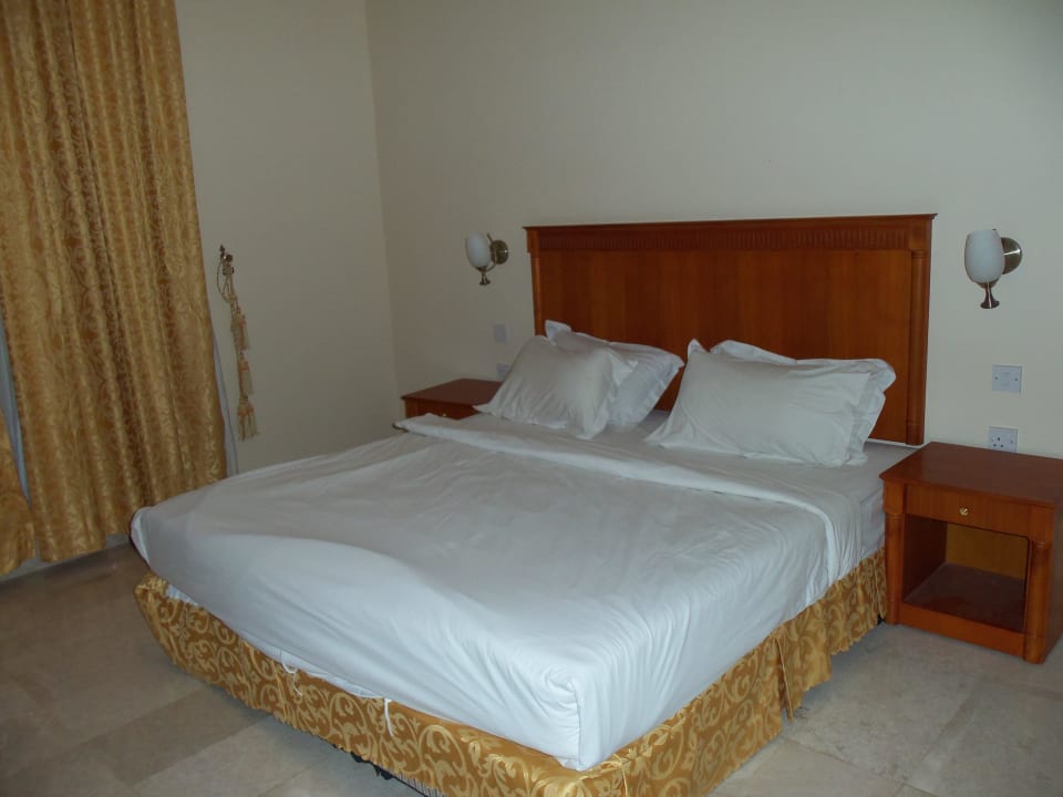 Suite 401 Hotel Suites Al Faisal