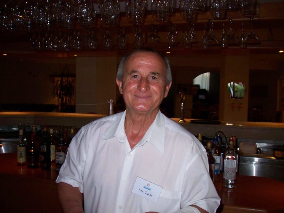 Mr. T. - Herz und Seele des Restaurants TUI KIDS CLUB Alex Beach