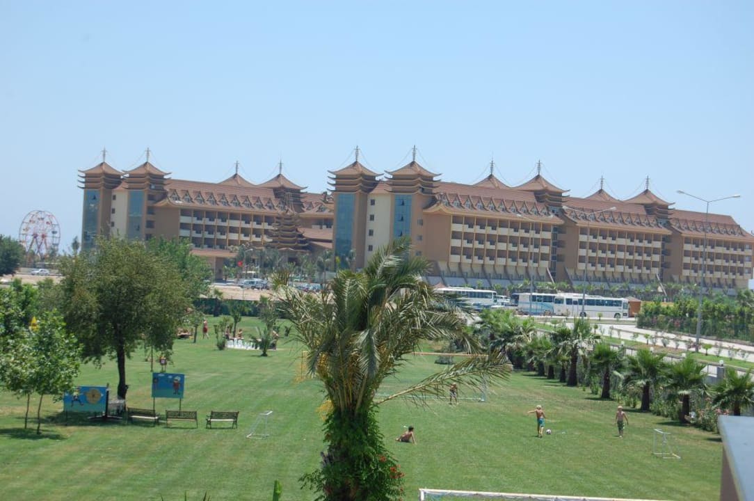 Blick in den Garten Hane Family Resort