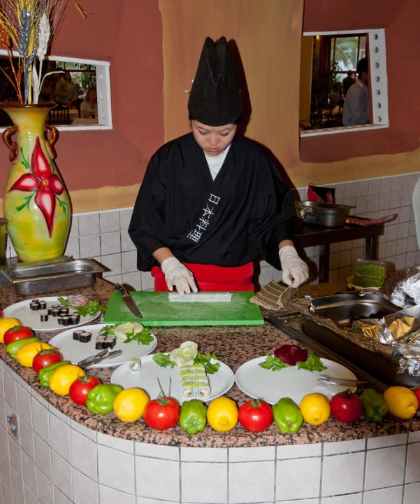 Sushimacher Ali Bey Club