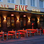 Hotel FIVE