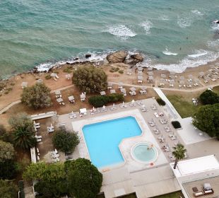 the bay hotel vassilikos