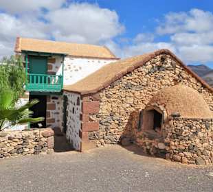 Gebäude des Außengeländes im Ecomuseo