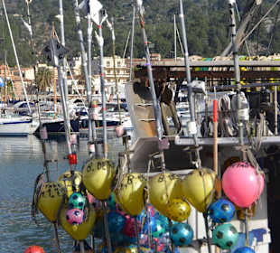 Schiff am Hafen