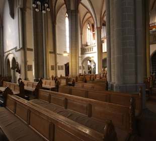 Blick in das Kirchenschiff
