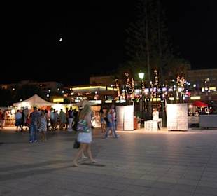 Shopping Center ,Jumbo