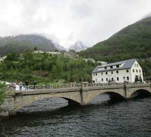  Hellesylt Wasserfall