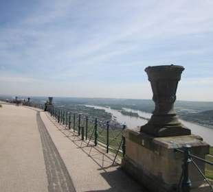 Am Niederwalddenkmal