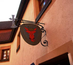 Zur Wirtschaft in der Burg