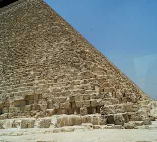 Pyramiden
