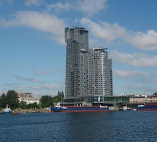 Das neue Hochhaus an Gdynias Hafen