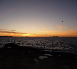 Sonnenuntergang Cafe del M. San Antonio