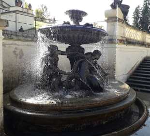 Brunnen