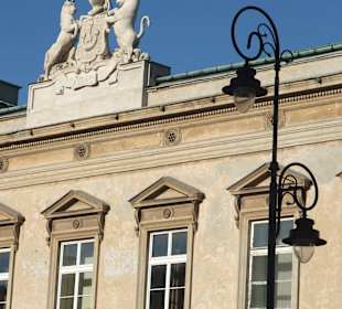 Kamienica przy Krakowskim Przedmieściu - detal