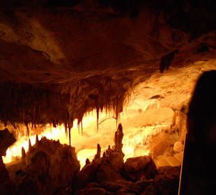 Höhle
