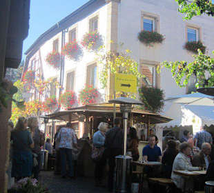 Weinfest in der Winzergasse Gleiszellen
