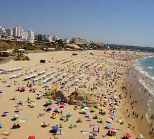 Der Strand der Praia da Rocha