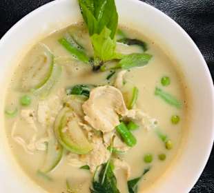 Grüne Currysuppe