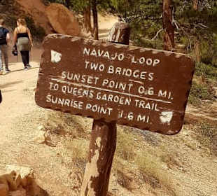 Zugang zu einem der vielen Trails im Canyon