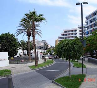 Entlang der Strandpromenade