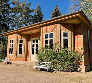 Gartenhaus im Park