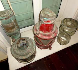 Exponate des Maritime Museum Curaçao