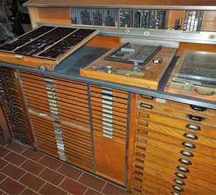 Ausstellung in der Remise der Windmühle Varel