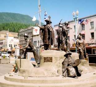 Blick auf das Denkmal