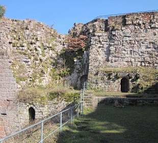 Burgruine Neuscharfeneck