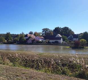 Gemütliches schönes Dorf