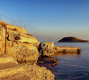 Der Strand auf der gegenüberliegenden Seite