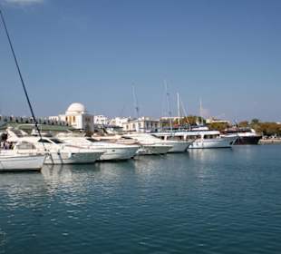 Mandraki Hafen Westseite