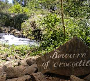 An der Wasserquelle für Mombasa