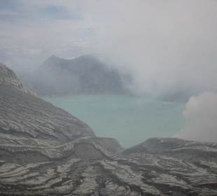 Vulkan Ijen mit Schwefelsee