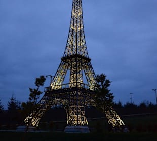 Wieża Eiffla w Krajnie