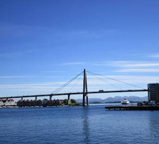 Im Hafen von Stavanger: Brücke