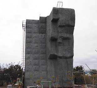 Parete arrampicata al parco Baku