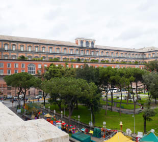 Dort ist auch das Museum Enrico Caruso