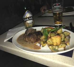 Kamelsteak bei Moby Dick