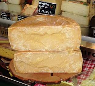 Rundgang über den Obstmarkt Bozen