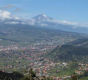 Blick über La Oktava zum Teide