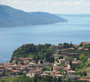 Blick vom Berg auf den Gardasee